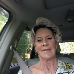 Meet your Posher, B j